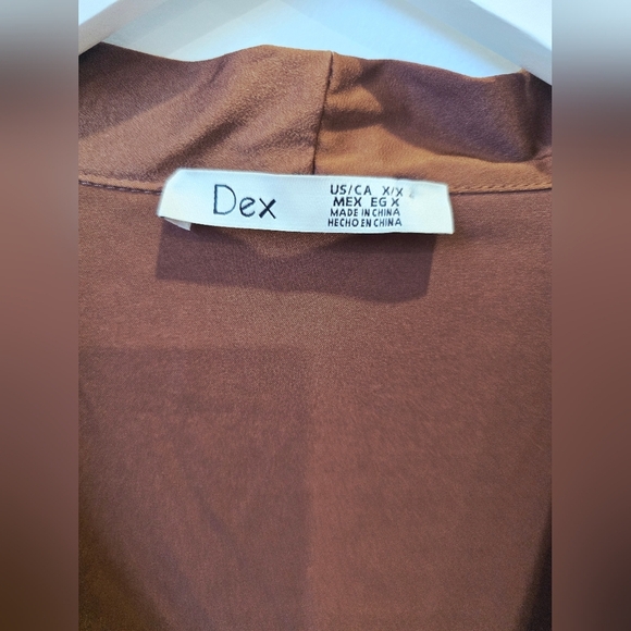 DEX Elegant Brown Wrap Top Long Sleeve Ruched Size XL X - Picture 4 of 9